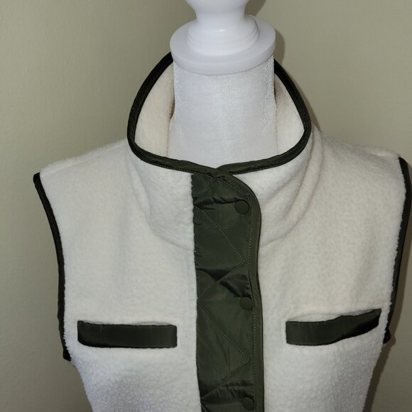 T by Talbots Cozy Sherpa Vest Ivory with Brown & Pink Trim Women's Size S - Picture 3 of 14